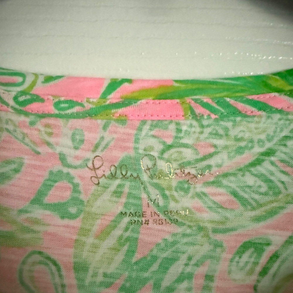 Lilly Pulitzer Etta Top Size M NWOT | Colorful Top - Picture 2 of 3